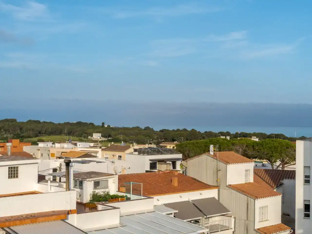 Vista exterior de Piso en venta en Cubelles con Aire acondicionado y Balcón