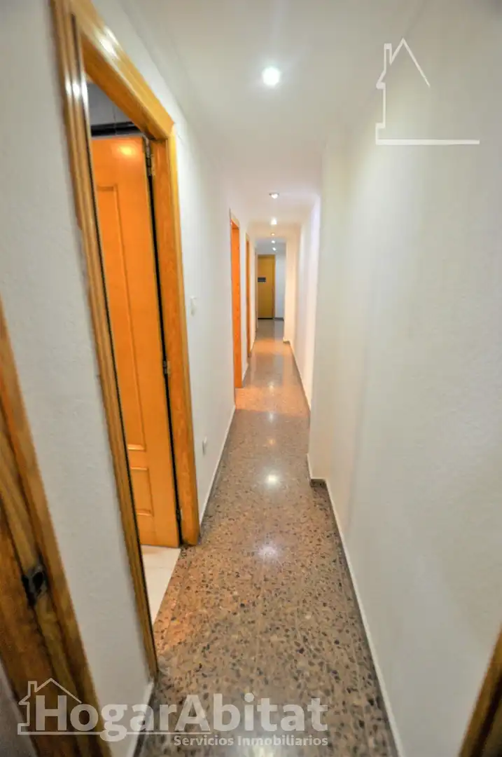 Flat for sale in Manises  with Air Conditioner, Heating and Balcony