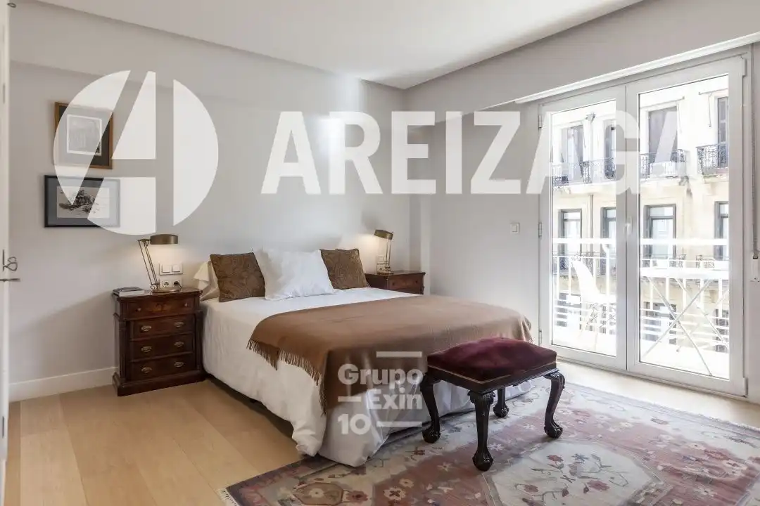 Piso en venta en Bergara Kalea, Área Romántica