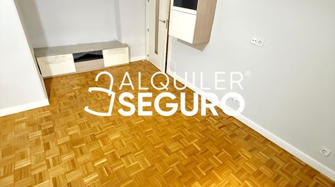 Photo 4 of Flat for rent in Esteban Collantes, Pueblo Nuevo, Madrid Capital