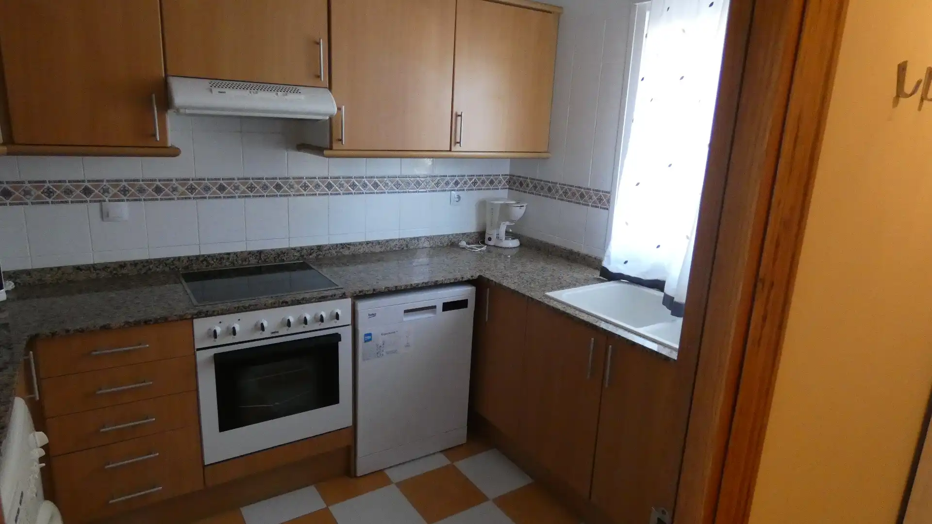 Cocina de Casa adosada en venta en Alcalà de Xivert con Aire acondicionado, Terraza y Amueblado