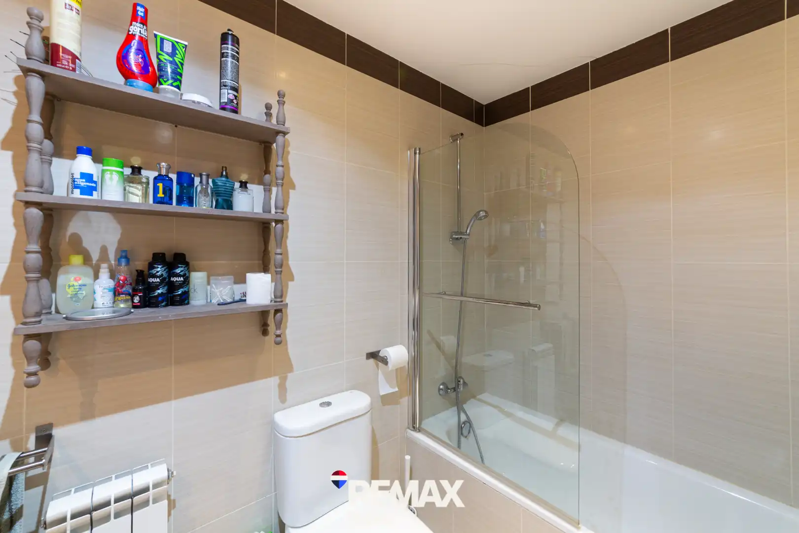 Baño de Piso en venta en Arroyo de la Encomienda con Calefacción, Parquet y Terraza