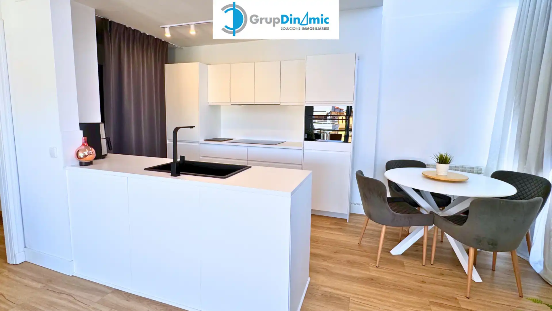 Dúplex con terraza en venta en Avinguda Catalunya, imagen 19