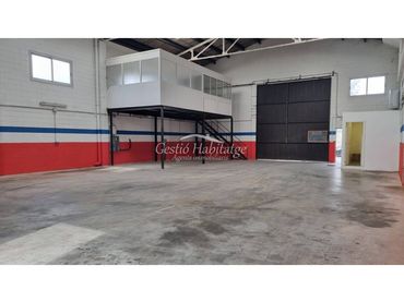 Industrial building to rent in Lliçà de Vall