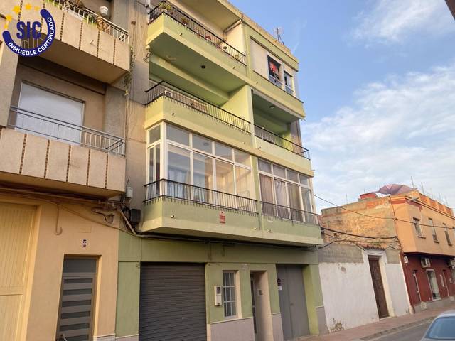 Piso en Venta en Calle Bosch Valero en Alginet