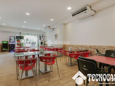 Locale commerciale in vendita a Torrent Ballester