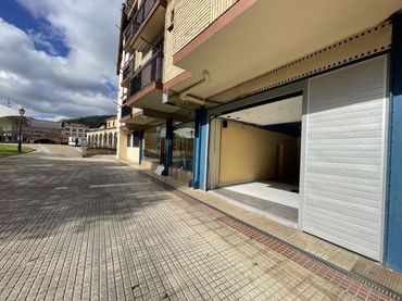 Locale commerciale in vendita a Legazpi
