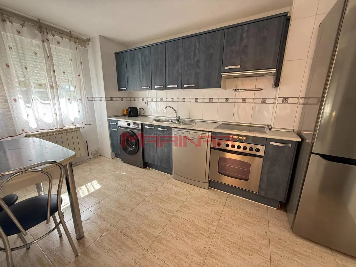 Cuina de Casa adosada en venda en Seseña amb Aire condicionat, Calefacció i Jardí privat