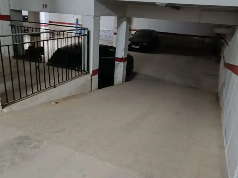 Aparcament de Garatge en venda en Montroi / Montroy