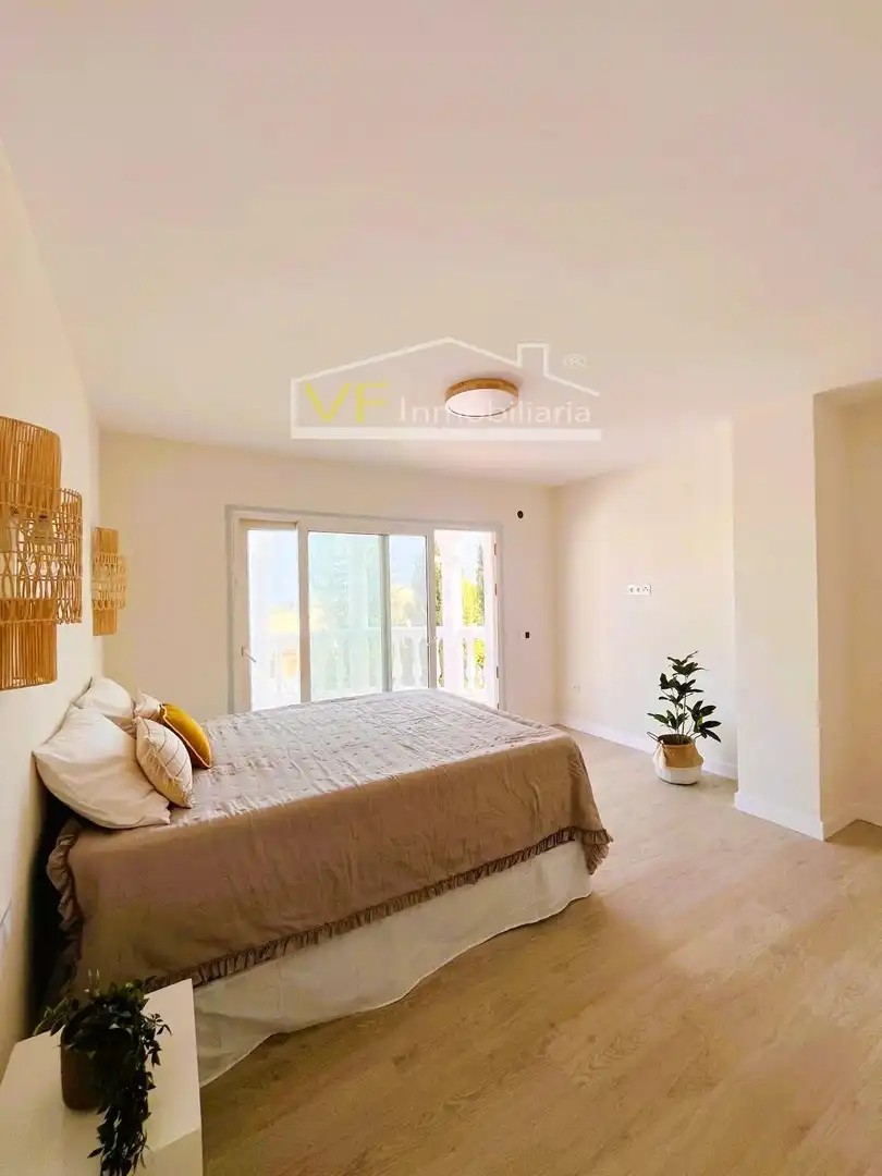 Villa con terrazza in vendita a Calle FEBRERO, imagen 4