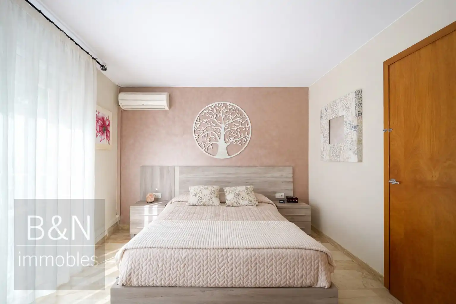 Habitación de Casa o chalet en venta en Terrassa con Aire acondicionado, Calefacción y Terraza