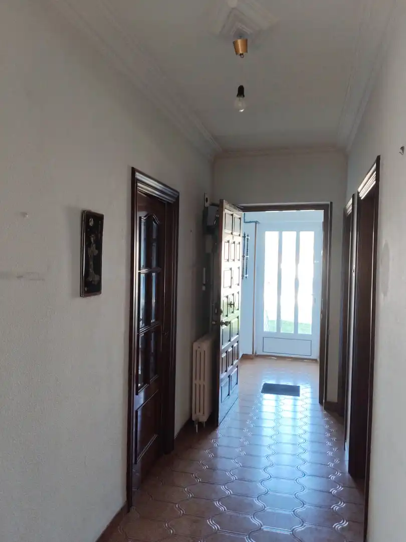Casa o chalet en venta en Torrelavega  con Calefacción, Jardín privado y Terraza