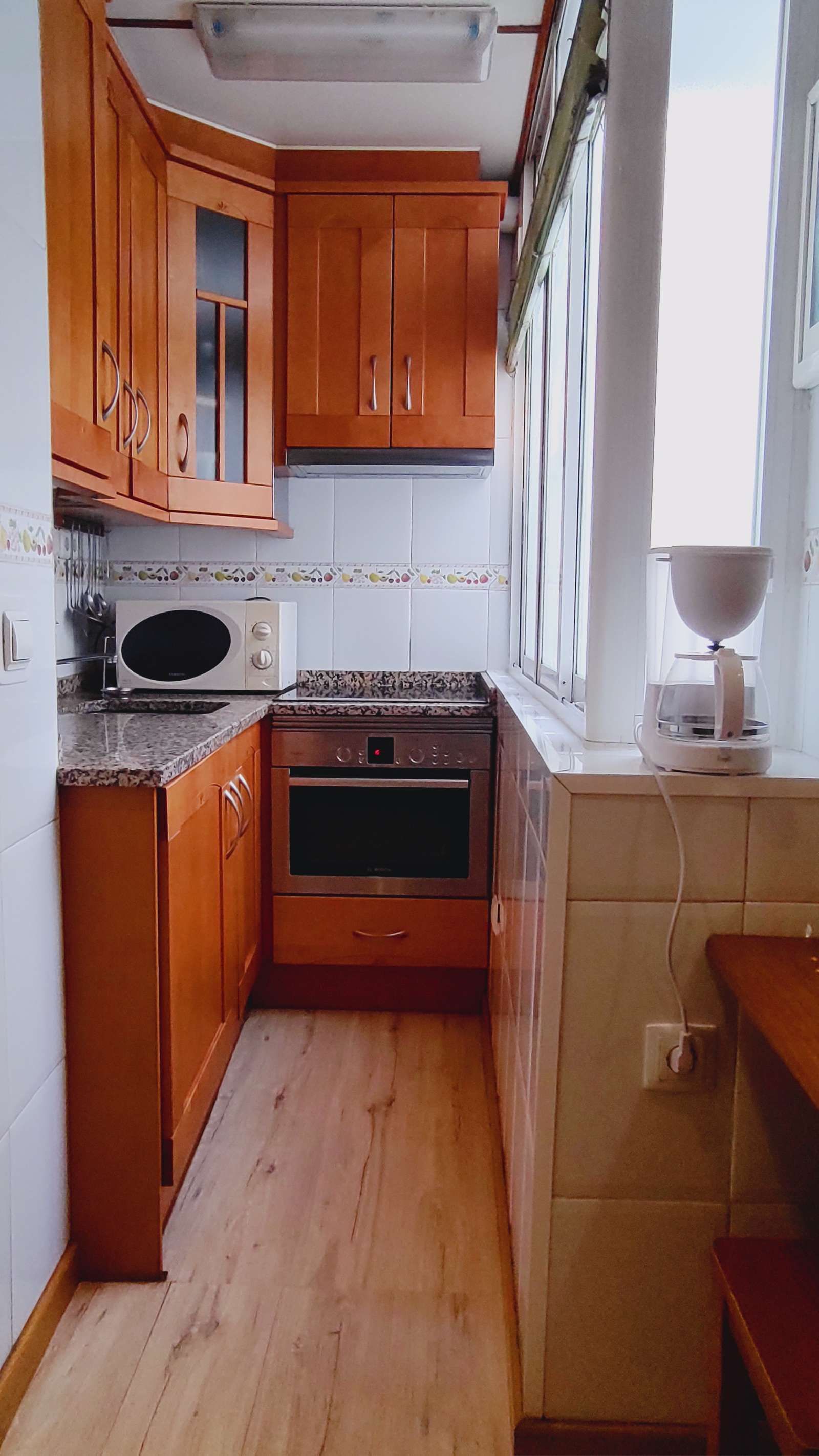 Cuina de Apartament per a compartir en  Madrid Capital amb Aire condicionat, Calefacció i Terrassa