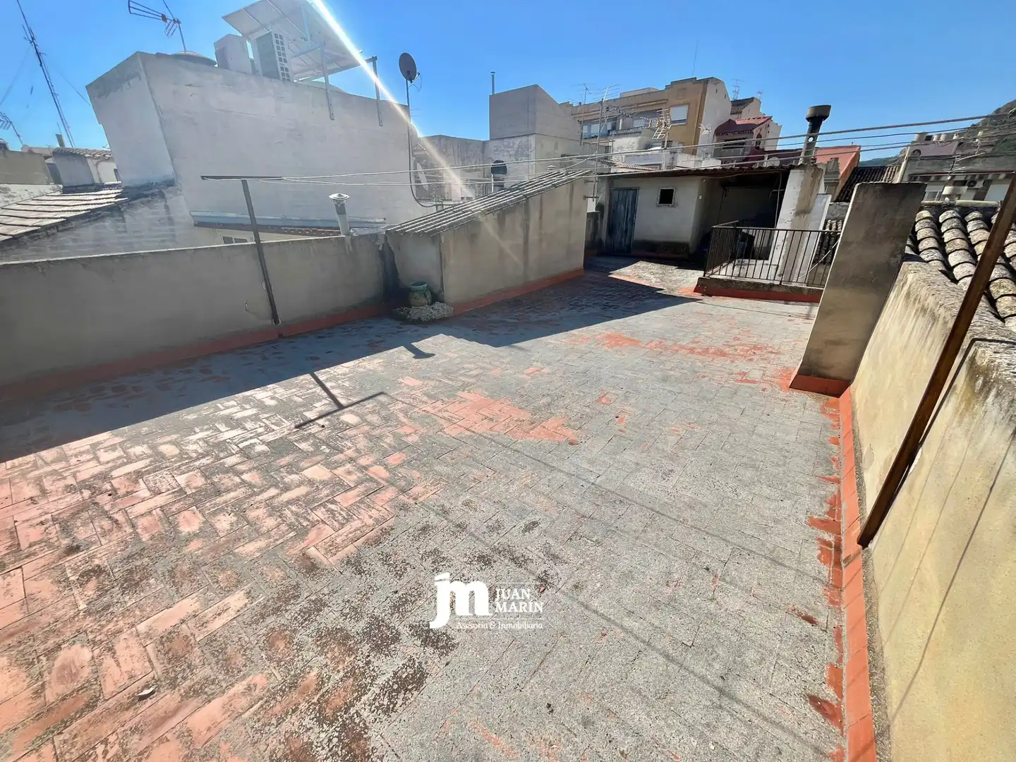 Vista exterior de Piso en venta en Cieza con Terraza, Trastero y Amueblado
