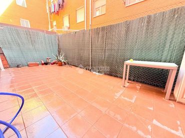 Pis amb piscina en venda a Restón I - Restón II