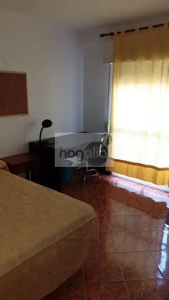 Schlafzimmer von Wohnung zur Miete in Sevilla mit Klimaanlage und Möbliert