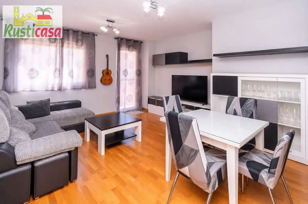 Sala de estar de Piso en venta en Linares con Aire acondicionado, Calefacción y Amueblado