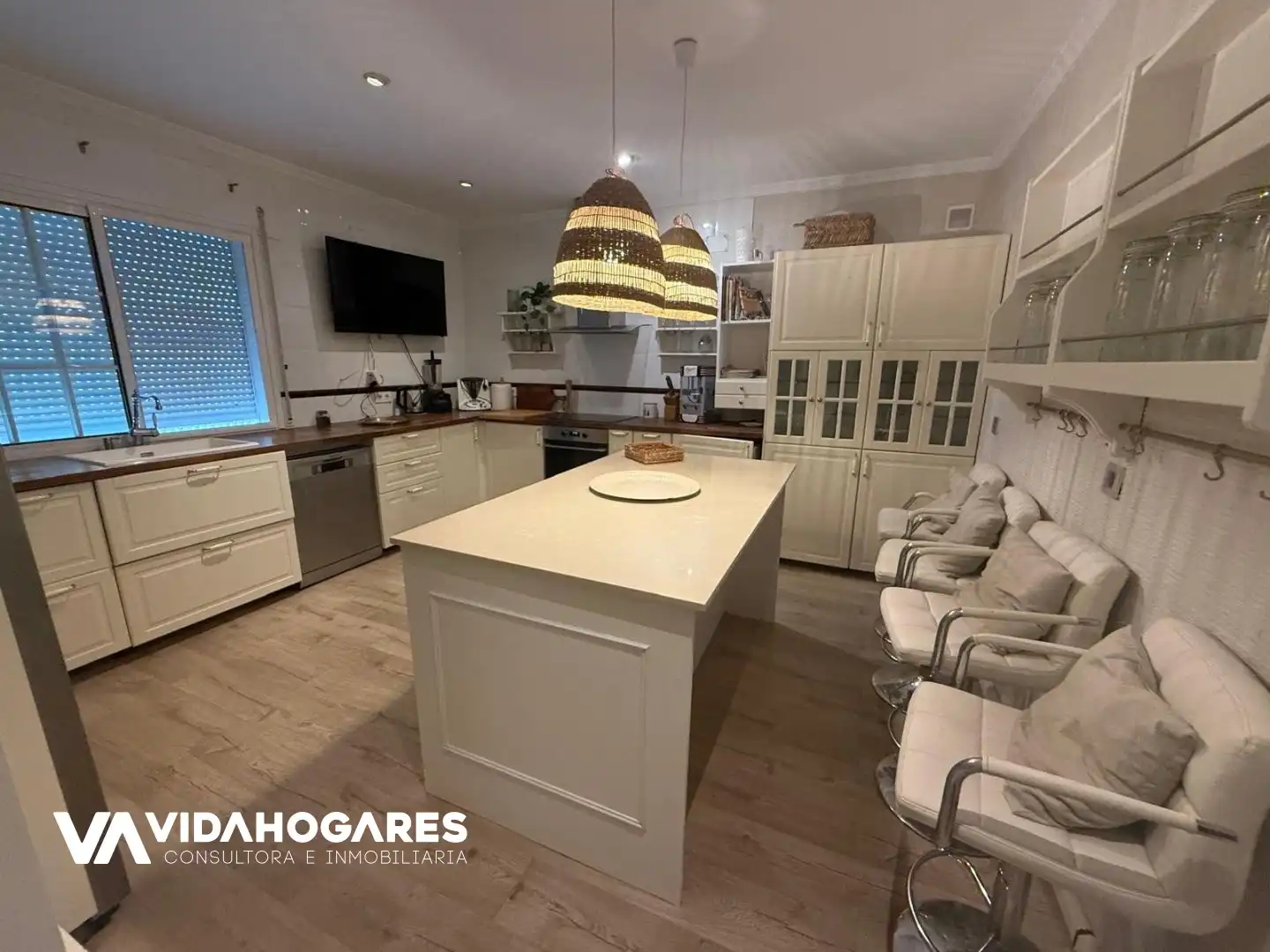 Kitchen of Flat for sale in Rota  with Terrace