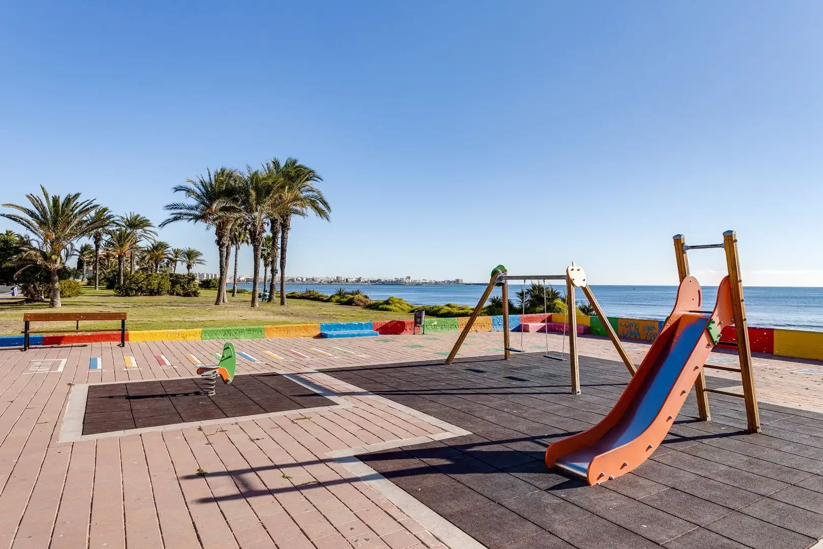 Terraza de Apartamento en venta en Torrevieja con Terraza, Trastero y Amueblado
