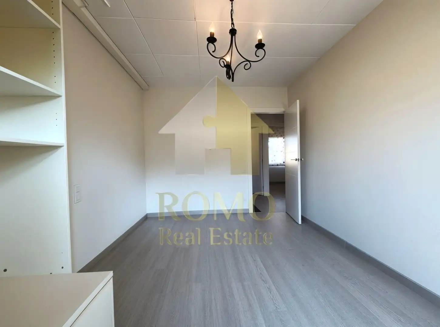 Adosado con terraza en venta en Carrer de l'Aneto, imagen 20