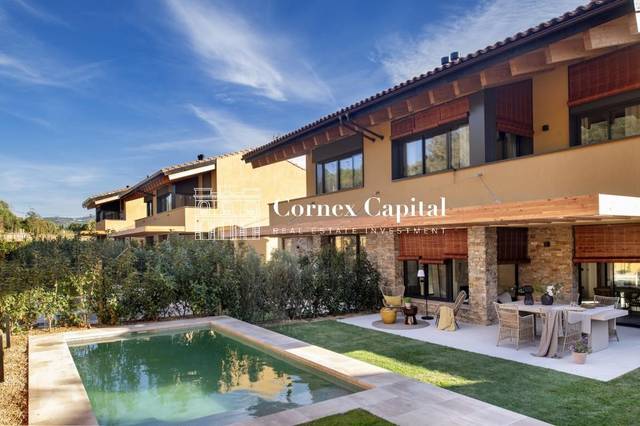 Casa adosada en Venta en Ample en Regencós