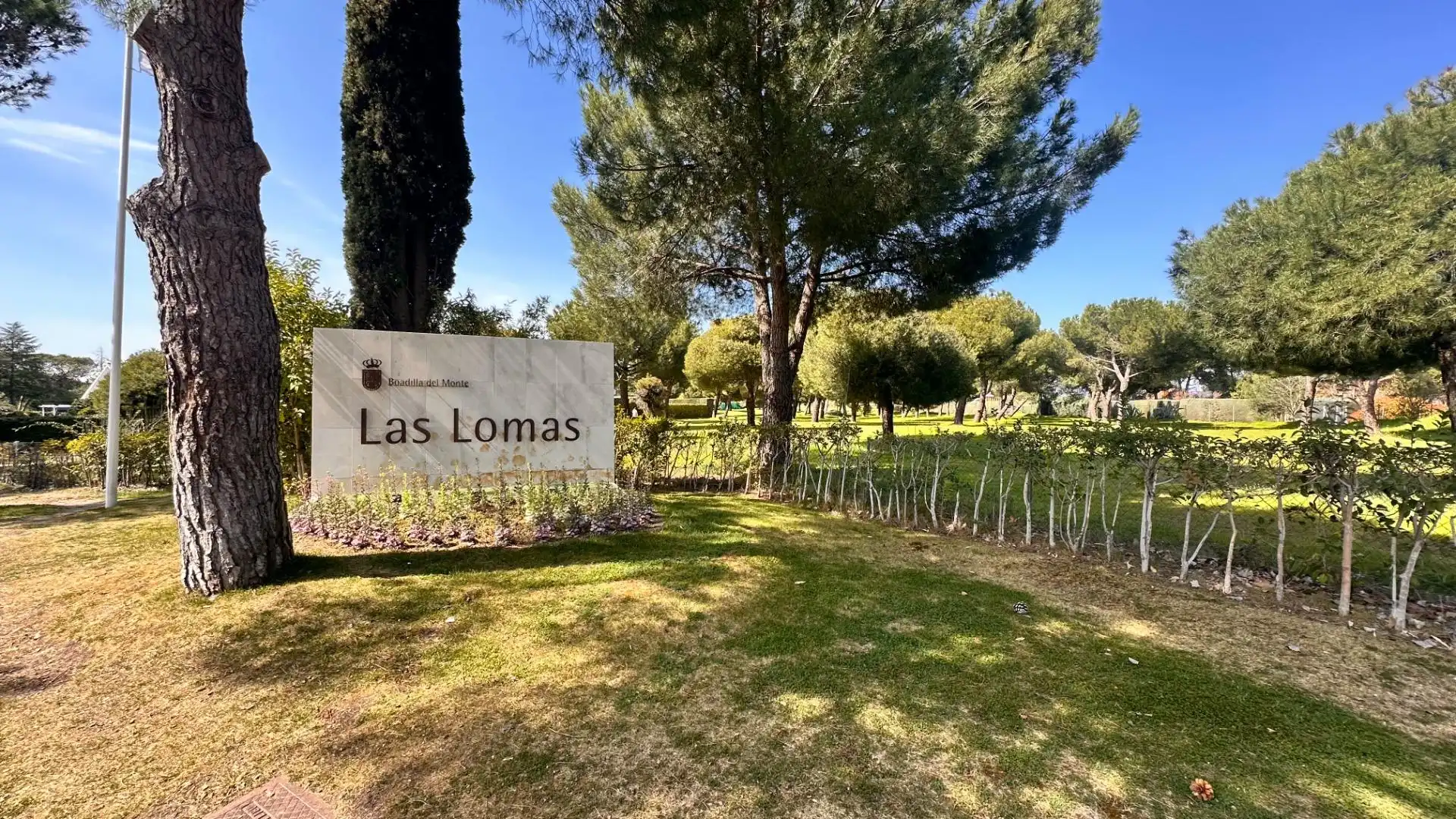 Exterior view of Houses for sale in Boadilla del Monte  with Air Conditioner, Heating and Private garden