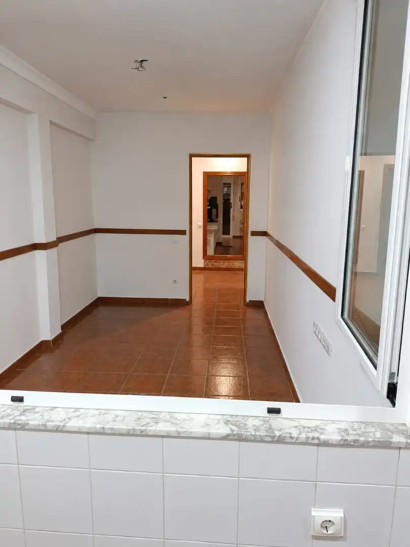 Flat with balcony for sale in Sant Josep - Zona Hospital, imagen 12