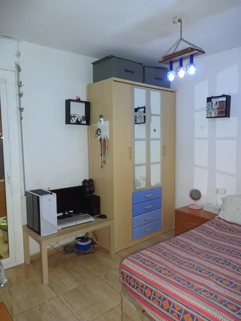Habitación de Piso en venta en Mataró con Aire acondicionado