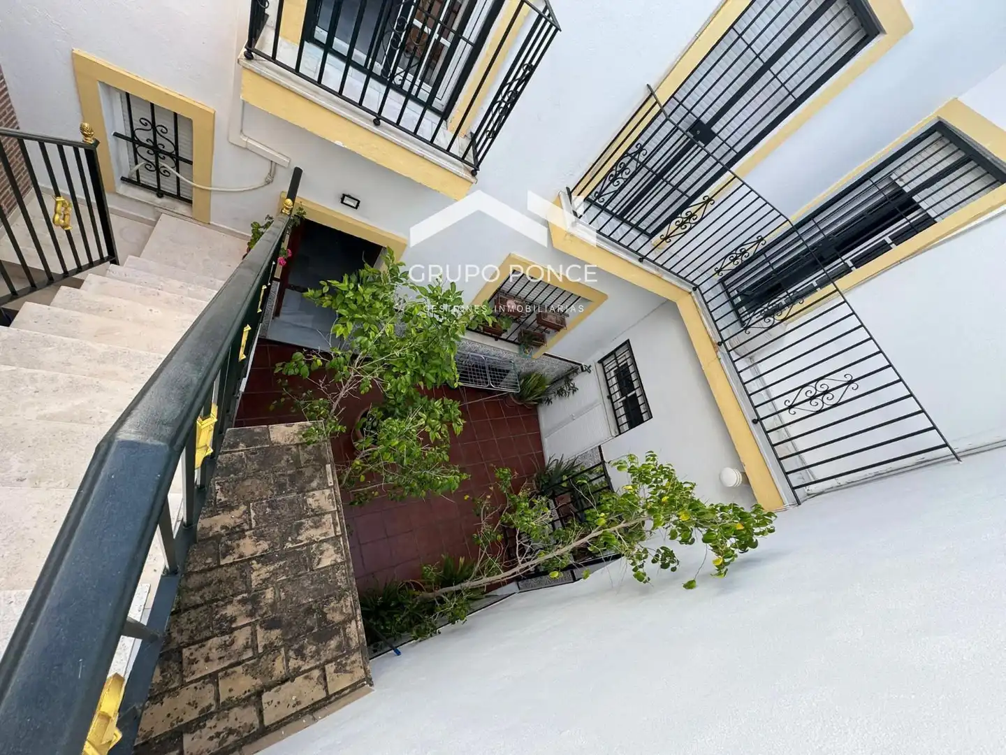Exterior view of Houses for sale in Jerez de la Frontera  with Air Conditioner, Private garden and Terrace