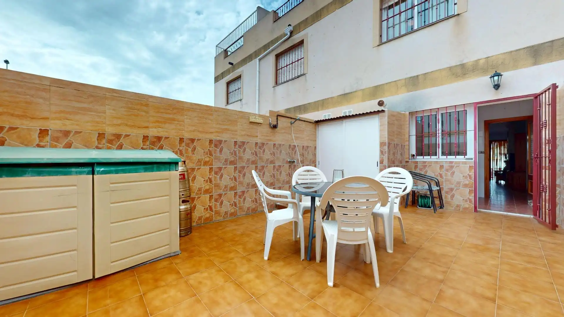 Terrassa de Casa adosada en venda en Pilar de la Horadada amb Jardí privat, Terrassa i Balcó