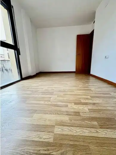 Bedroom of Flat for sale in Igualada  with Parquet flooring, Terrace and Storage room