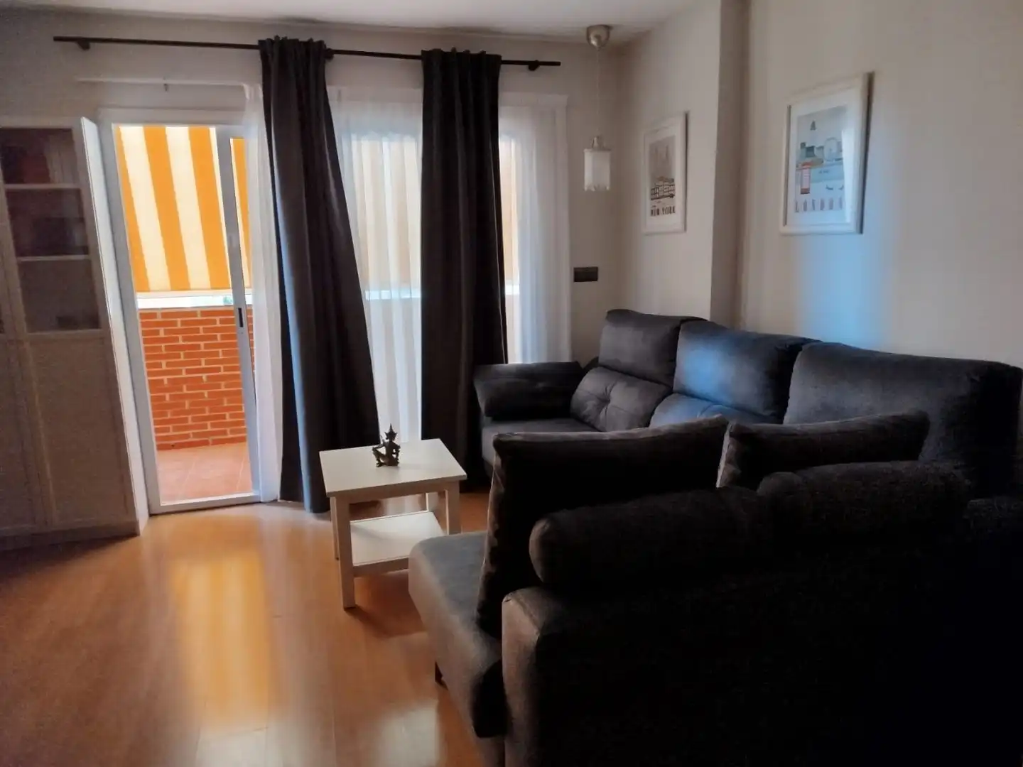 Piso con ascensor en venta en Calle Amadeo Vives 7