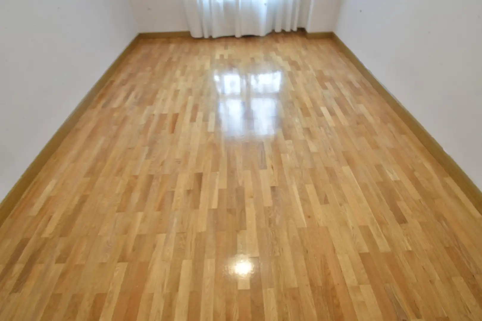 Piso en venta en Oviedo  con Calefacción y Trastero