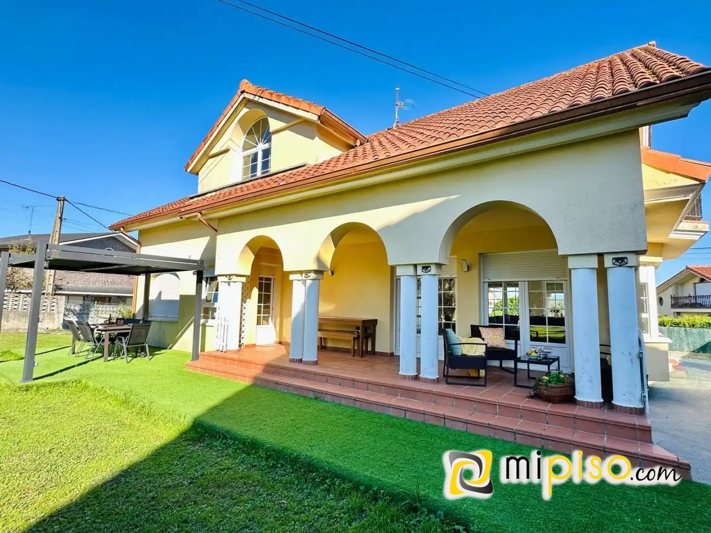 Detached house with garden for sale in POMAR (EL) 9