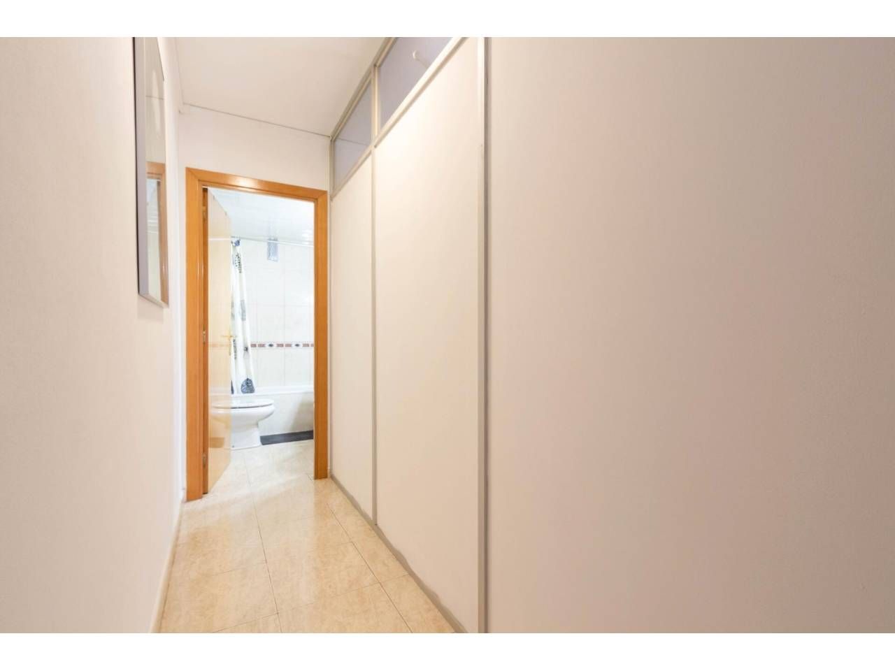 Flat for sale in Terrassa  with Air Conditioner and Balcony