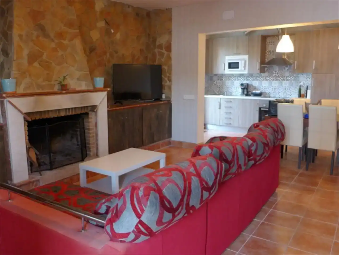 Sala de estar de Casa adosada en venta en Cabra con Jardín privado, Trastero y Piscina
