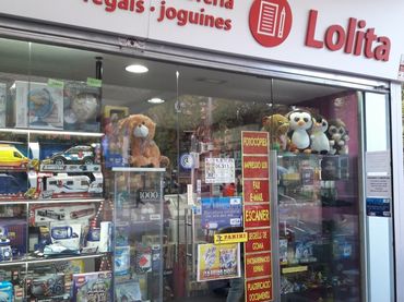 Local comercial en venda a Passeig de Valldaura 186
