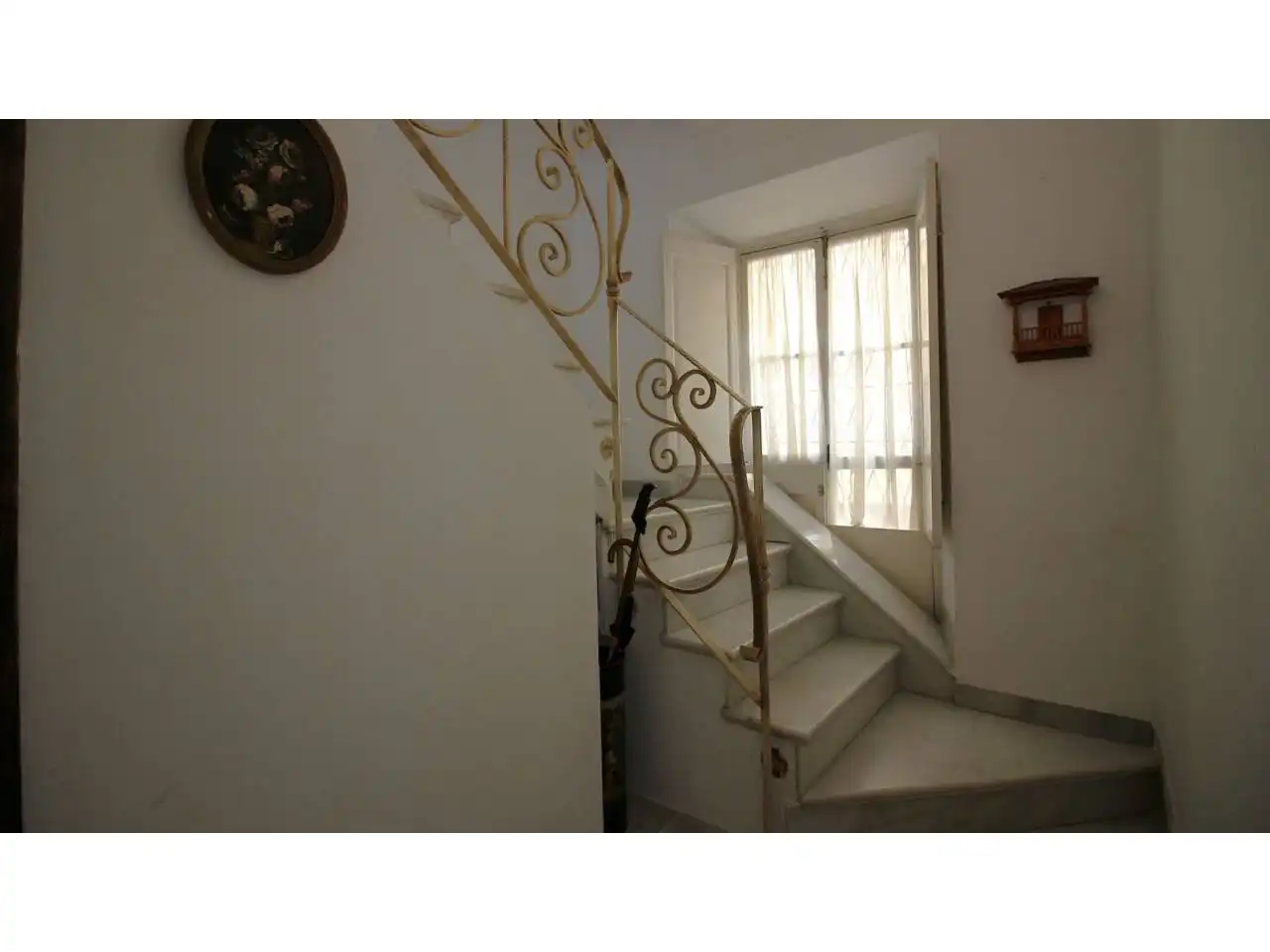 Houses for sale in Sevilla  with Air Conditioner, Heating and Terrace