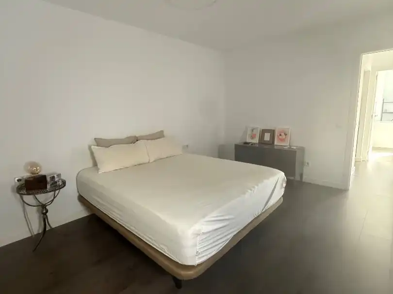 Habitación de Piso en venta en Castilleja de la Cuesta, Sevilla