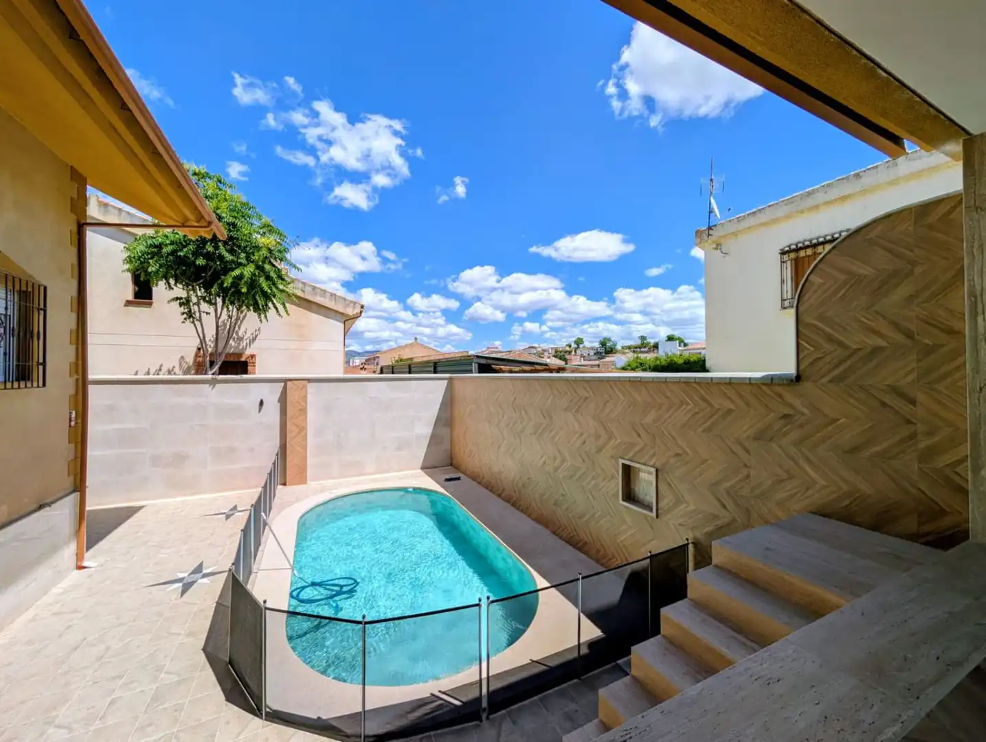 Piscina de Casa o xalet en venda en Huétor Tájar amb Aire condicionat, Calefacció i Terrassa