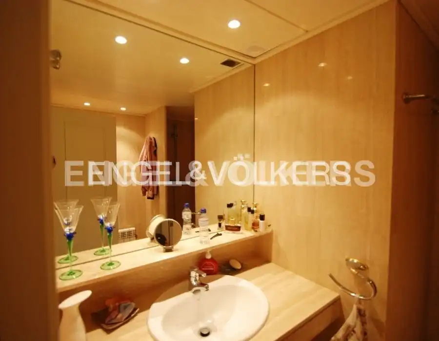 Attic for rent in Baixador
