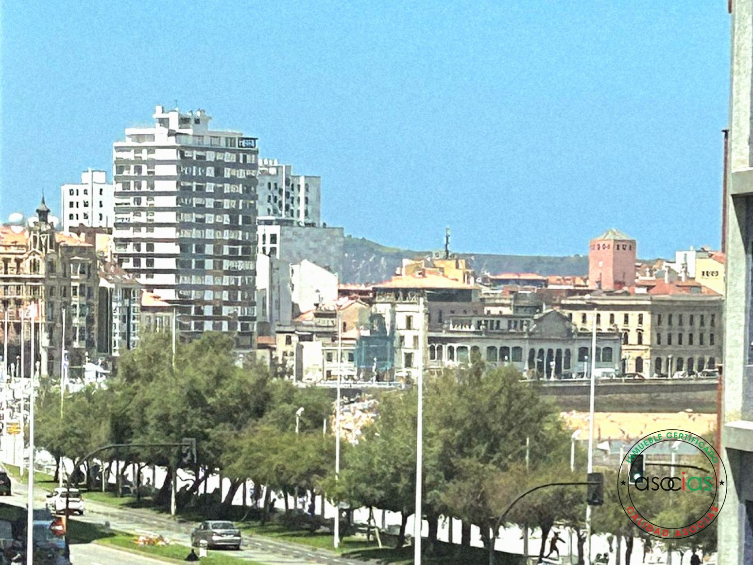 Vista exterior de Piso en venta en Gijón 