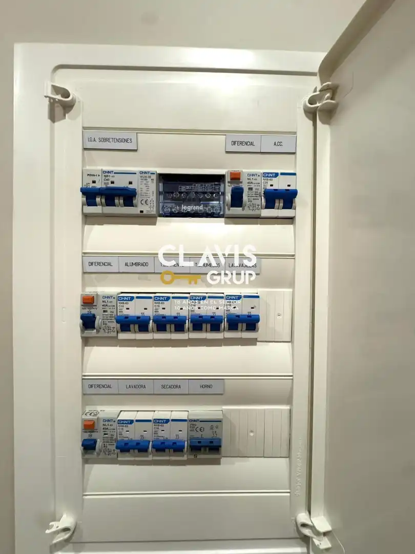 Pis en venda en Barcelona amb Aire condicionat, Calefacció i Forn