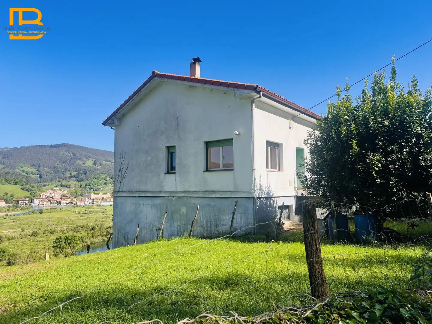 Vista exterior de Casa o chalet en venta en Voto con Terraza, Trastero y Balcón