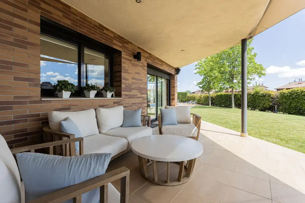 Terrassa de Casa o xalet en venda en La Garriga amb Aire condicionat, Calefacció i Jardí privat