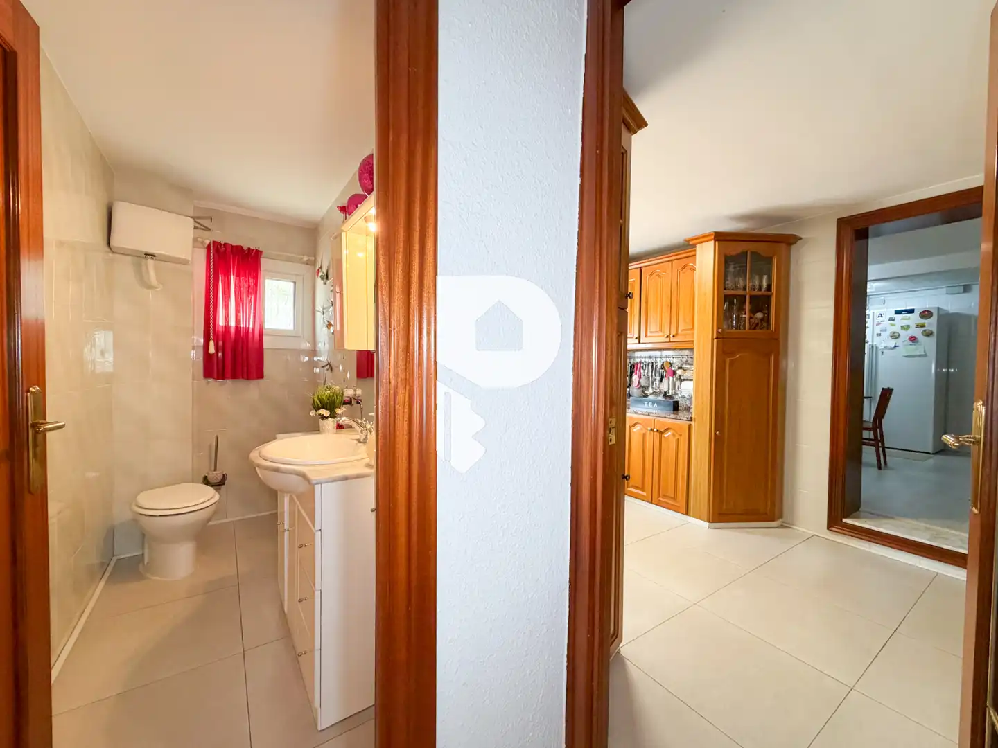 Bany de Casa o xalet en venda en El Papiol amb Aire condicionat, Calefacció i Jardí privat