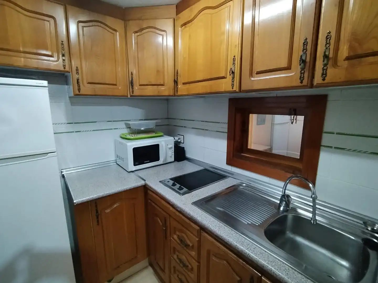 Cocina de Apartamento en venta en Benidorm con Aire acondicionado, Amueblado y Piscina comunitaria