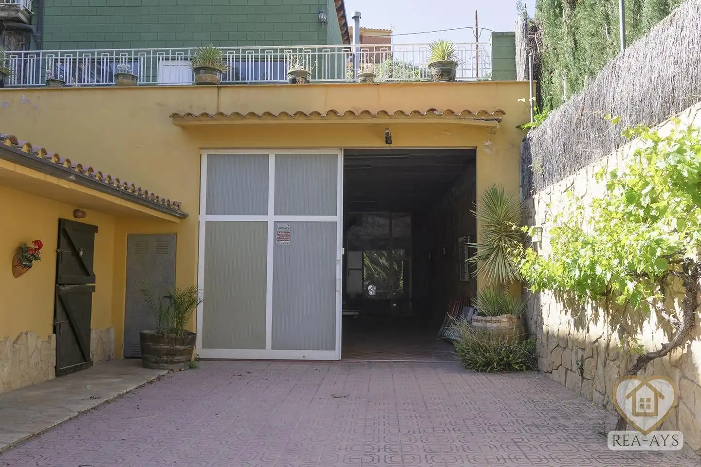 Casa o chalet en venta en Vallirana con Jardín privado, Terraza y Trastero