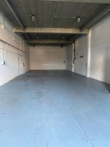 Nave industrial en Alquiler en Zamudio