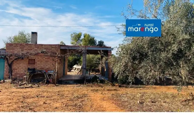 Wohnbaugrundstück zum Verkauf in Madrigal